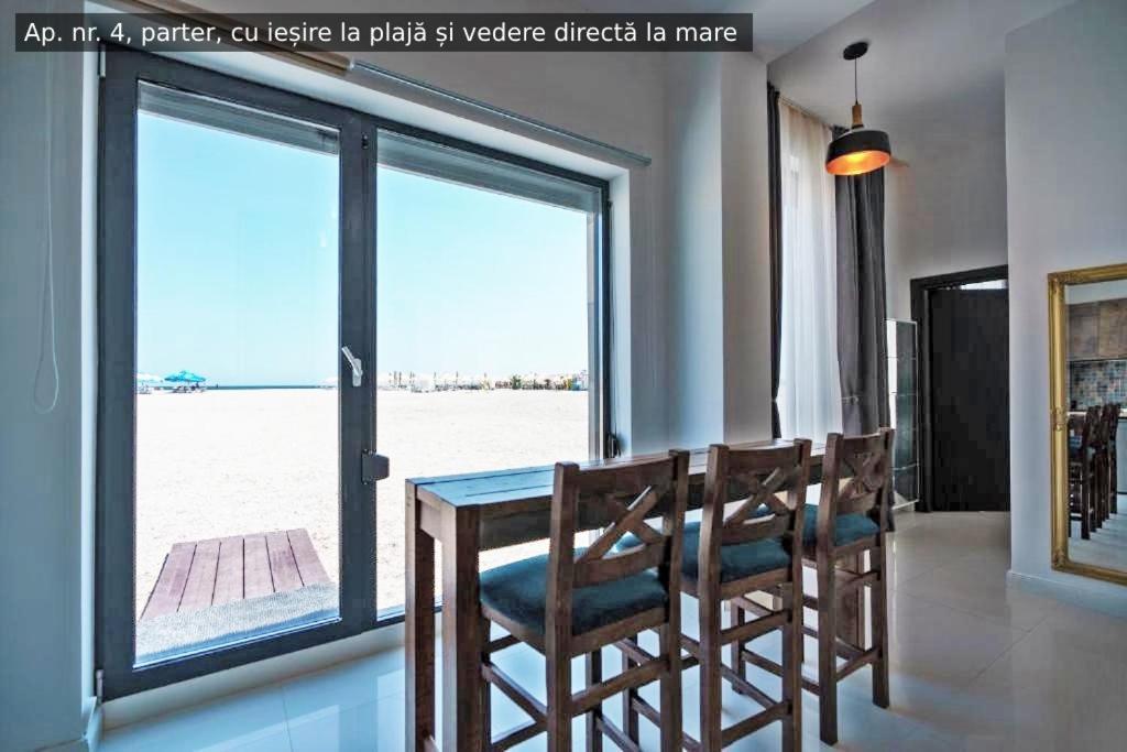 Beach Rooms Roberta Mamaia Exterior foto